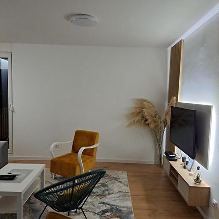 Apartman Neyla モスタル エクステリア 写真